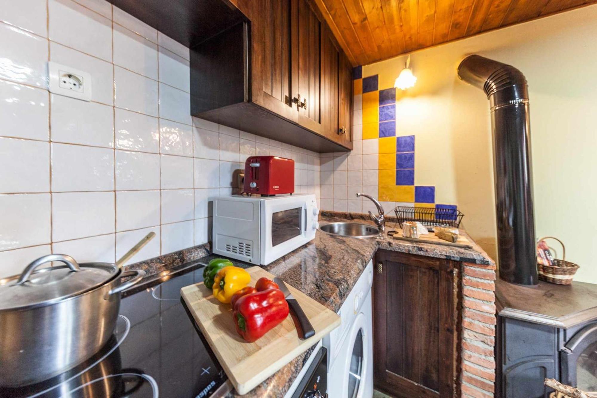 Appartement Montegrande Entorno Magico Rodeado De Montanas à La Plaza Extérieur photo