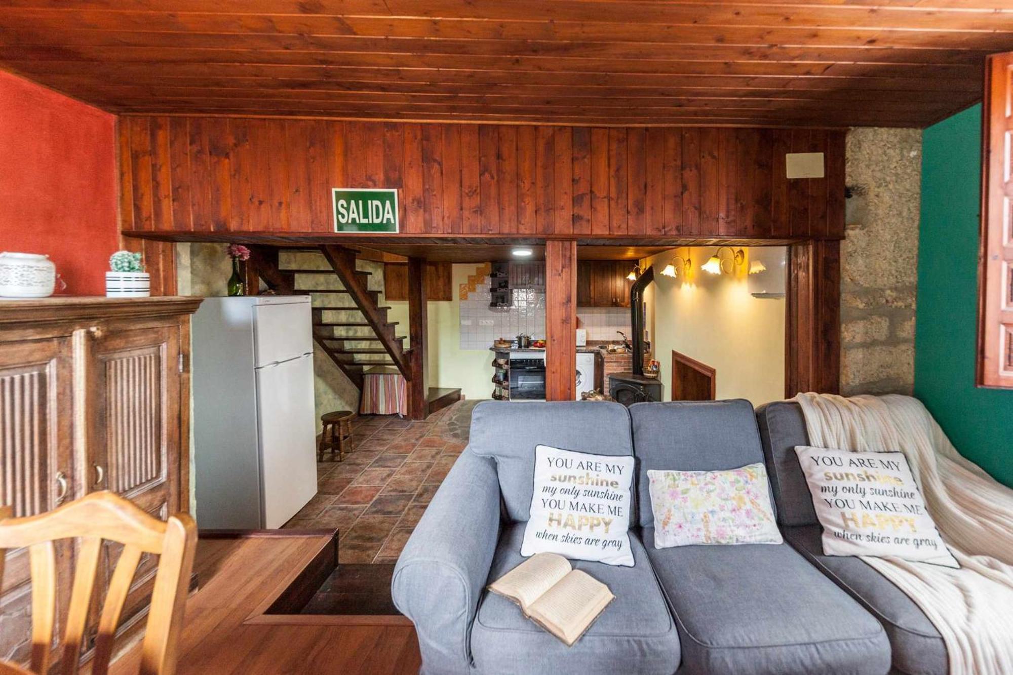 Appartement Montegrande Entorno Magico Rodeado De Montanas à La Plaza Extérieur photo