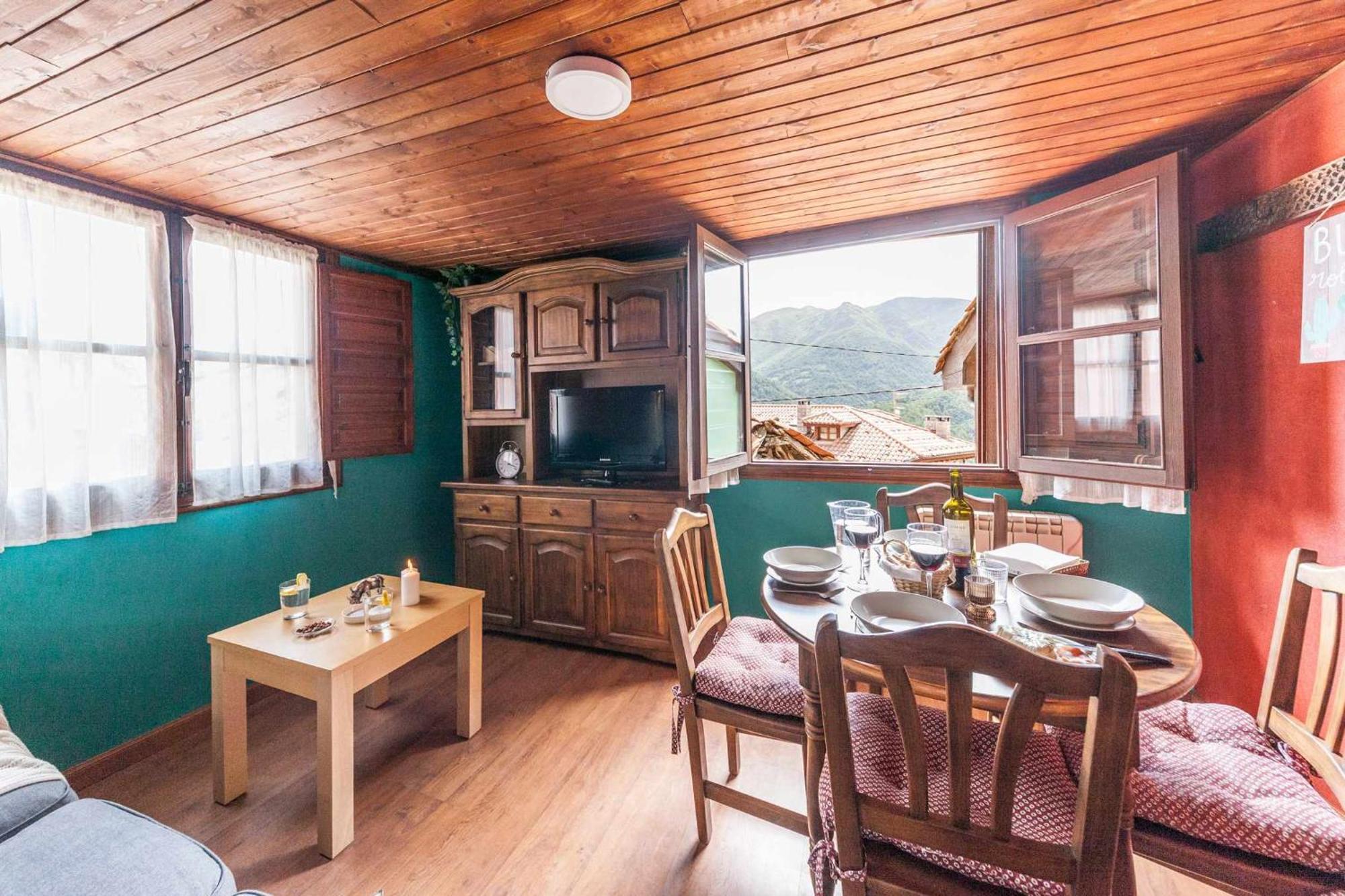 Appartement Montegrande Entorno Magico Rodeado De Montanas à La Plaza Extérieur photo