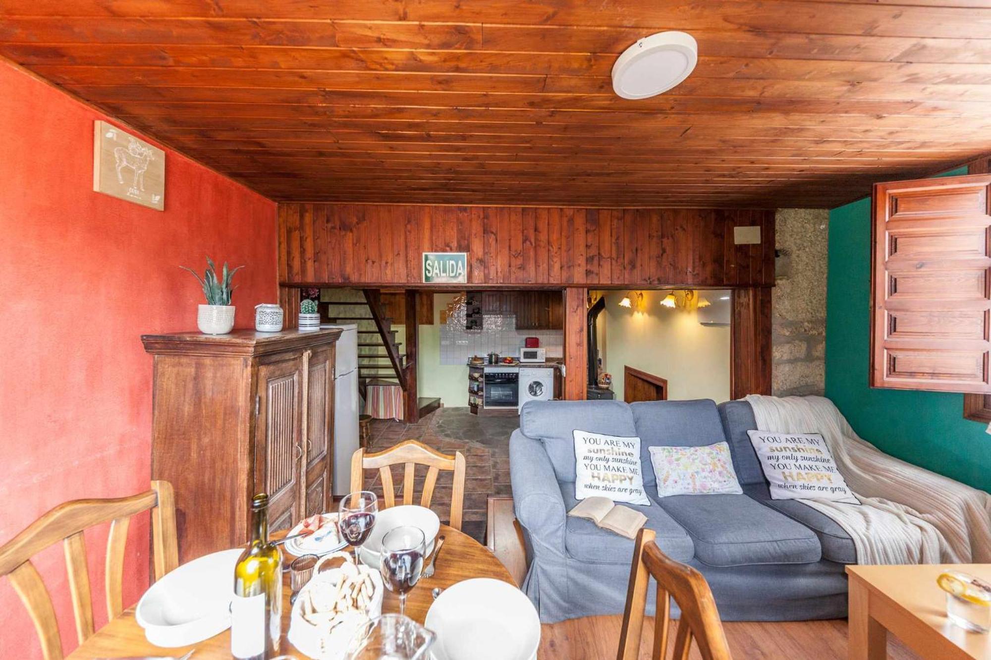 Appartement Montegrande Entorno Magico Rodeado De Montanas à La Plaza Extérieur photo