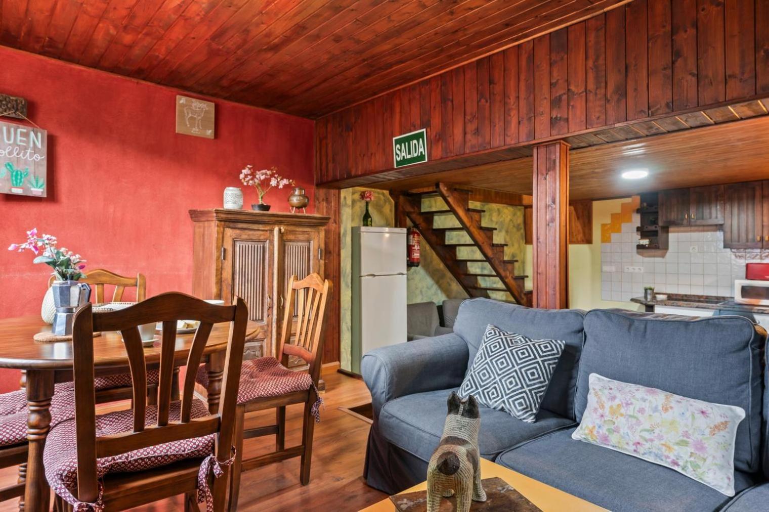 Appartement Montegrande Entorno Magico Rodeado De Montanas à La Plaza Extérieur photo
