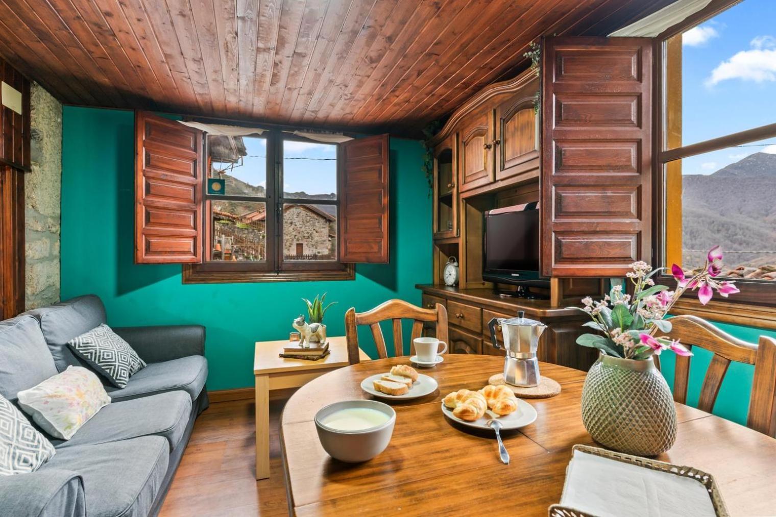 Appartement Montegrande Entorno Magico Rodeado De Montanas à La Plaza Extérieur photo